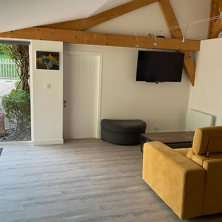 Charmante Petite Maison Dom wakacyjny